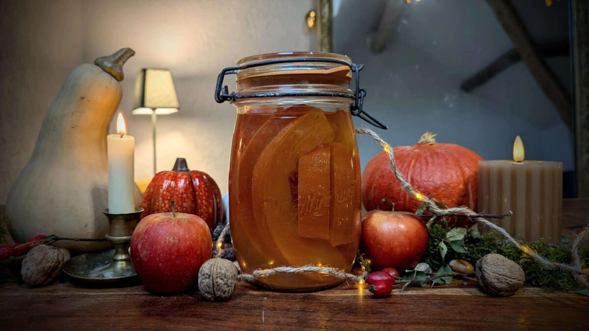 Courges lacto-fermentées : recette facile en 3 étapes ! - courges lacto-fermentées citrouilles fermentation automne cosy microbiote intestinal fermentation fait maison bocaux citrouilles